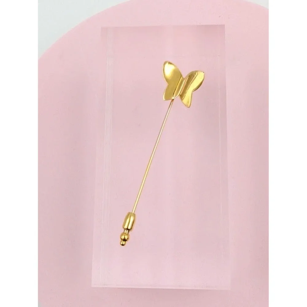 Vintage Crown Trifari Butterfly Stick Pin‎ Gold Tone Dainty Minimalist Spring